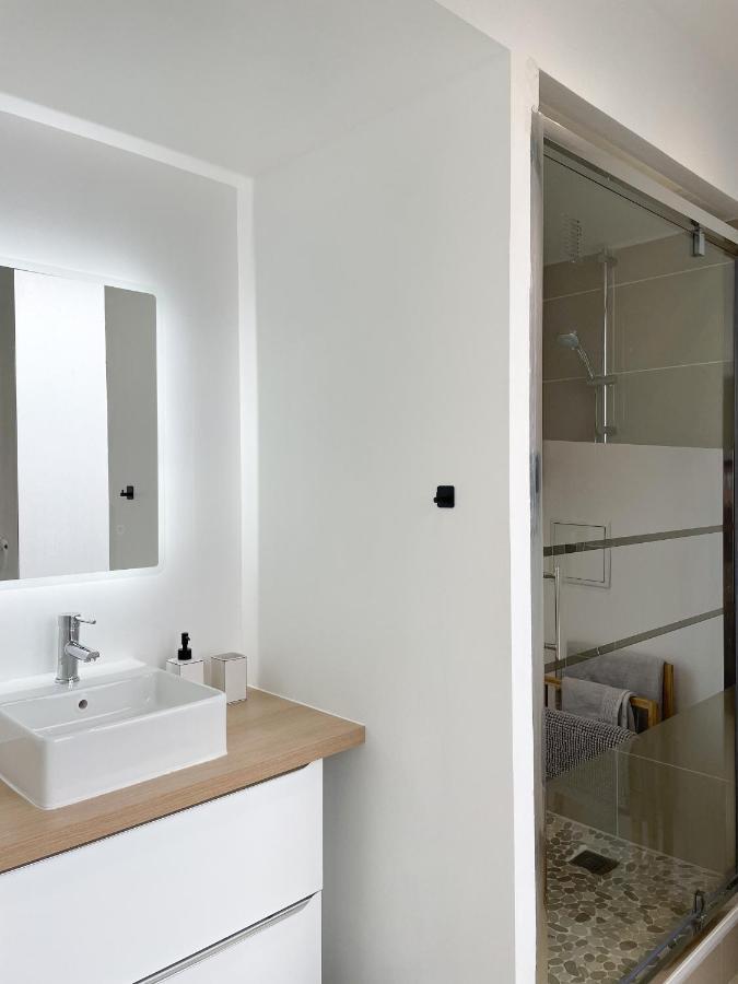Apartment Hyper Centre, Balcon, Emplacement & Vue Incroyable, Spacieux